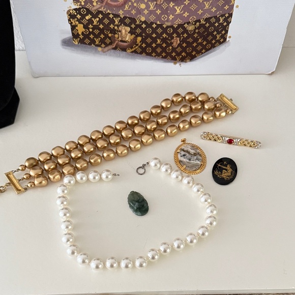 Jewerly making bundle  Gold and Pearl Jewelry Set and pendants - Picture 1 of 6